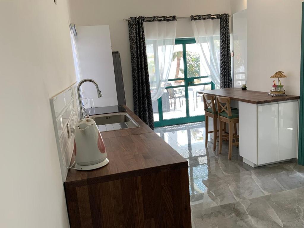 Villa Elie Эйлат Экстерьер фото